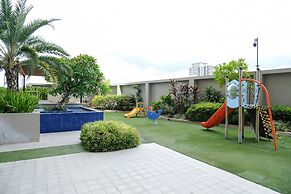 Studio Condo at Horizons 101
