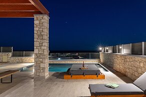 Southrock Villas