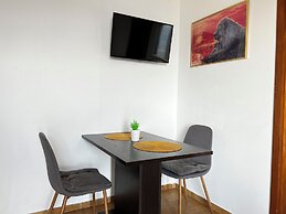 Apartments Lira