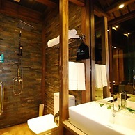 Yema Silk Road Inn