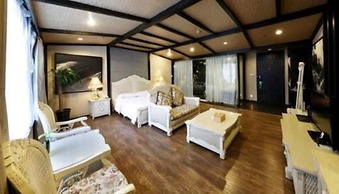 Yema Silk Road Inn