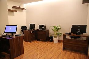 Raoum Inn Hotel Apartments Corniche