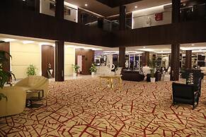 Raoum Inn Hotel Apartments Corniche