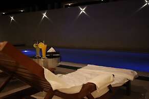 Raoum Inn Hotel Apartments Corniche