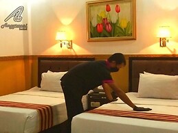 Anggraeni Hotel Ketanggungan