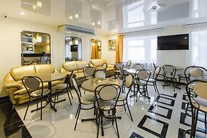 Beloe Derevo Hotel