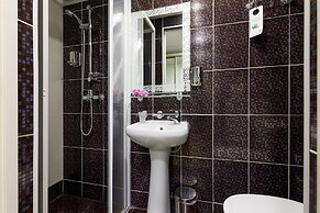 Beloe Derevo Hotel