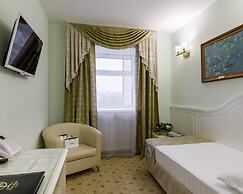 Beloe Derevo Hotel