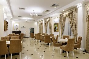Beloe Derevo Hotel