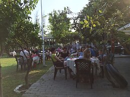 Elis Beach Hotel