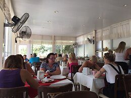 Elis Beach Hotel