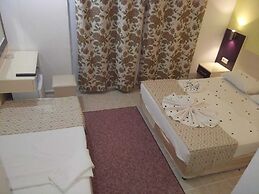 Elis Beach Hotel
