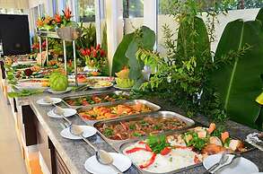 Elis Beach Hotel