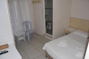 Evin Otel