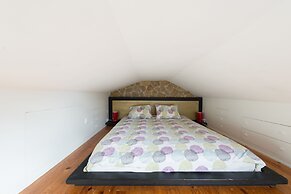 Flores Apartment