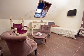 Entre Vignes et Chateaux