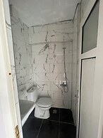 Karya Hotel