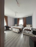 Karya Hotel