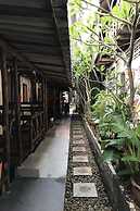 Cafe Del Sunshine - Hostel