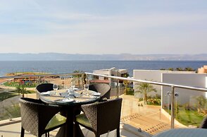 Public Security Hotel & Chalets