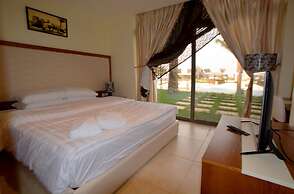 Public Security Hotel & Chalets