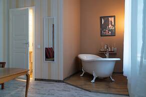 Godart Rooms