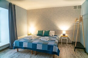 Godart Rooms