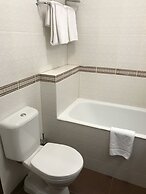 Sapphire Hotel