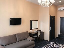Sapphire Hotel