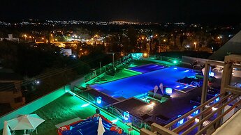Eleton Resort & SPA