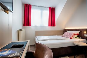 Home Hotel