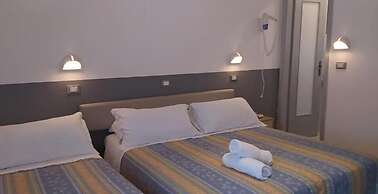 Kristalex Pet Friends Hotel