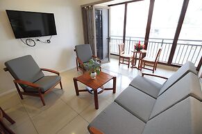 Premiere Apartments