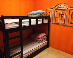 Sumsum Guest House - Hostel