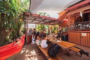 Travellers Oasis - Hostel