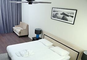 Madison Hotel