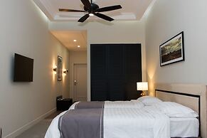 Madison Hotel