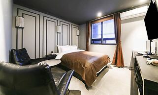 A-VANT HOTEL