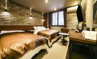 A-VANT HOTEL