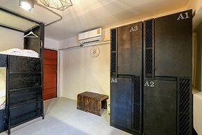 Salee Hostel