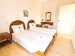 Ccb Bruskos Hotel