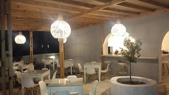 Anamar Santorini