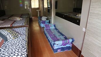 Nipa Hut Resort