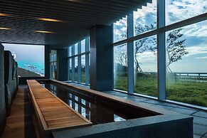 Hotel Tops 10