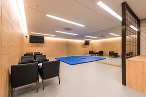 Hotel Tops 10