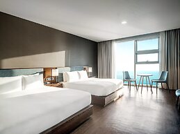 Hotel Tops 10