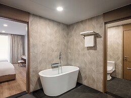 Hotel Tops 10