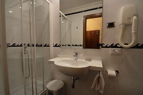 Hotel Montecarlo