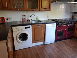 Three Bedroom House in Basildon