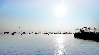 Hotel Harbour View